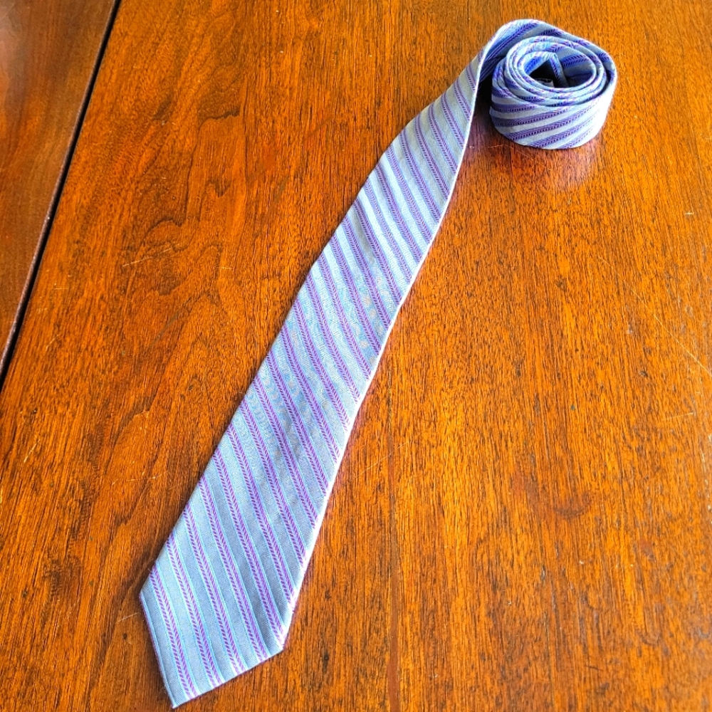 Joseph Abboud 100% Silk Neck Tie